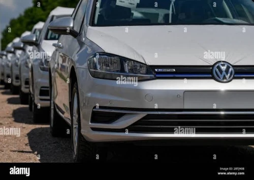 Bâche de protection capot VW golf7 