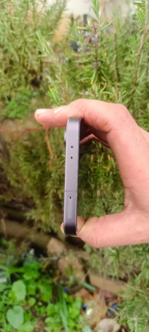 Samsung Galaxy s24fe avec boîte