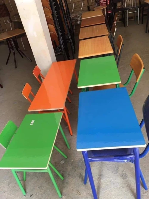 Fabrication et vente Table chaise en gros 