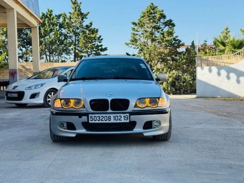 BMW Série 3 2002 E46