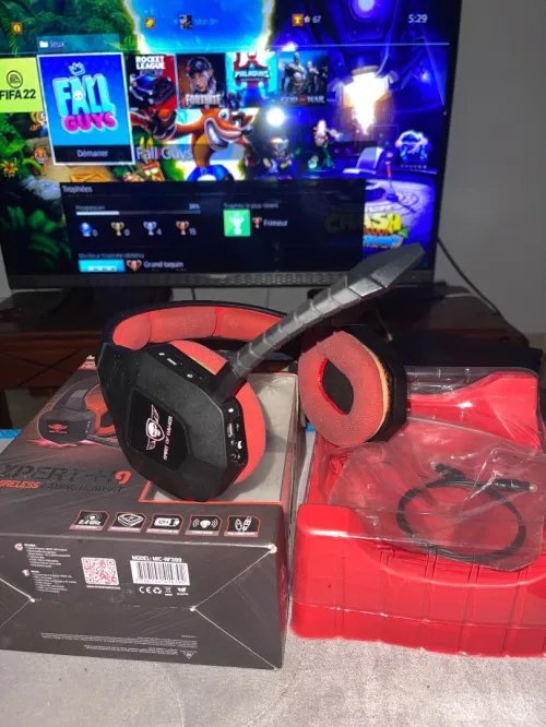 * Ps4 slim 500 gb