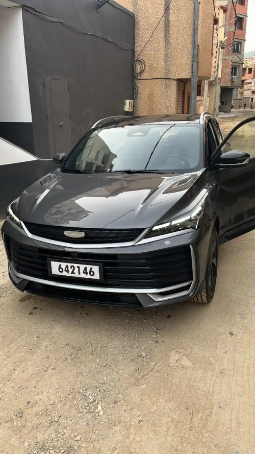 Geely Coolray 2025 