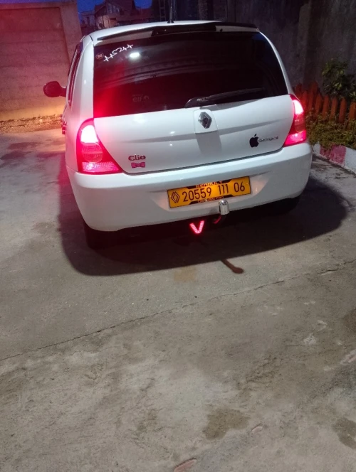 Renault Clio Campus 2011 Bay bay