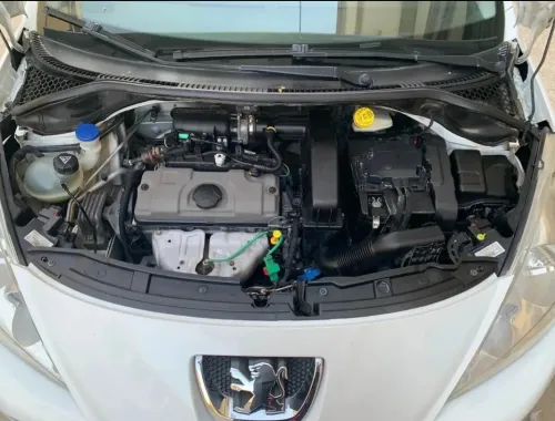 Peugeot 207 2012 