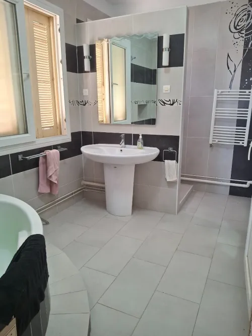Location Appartement F5 Alger Baba hassen