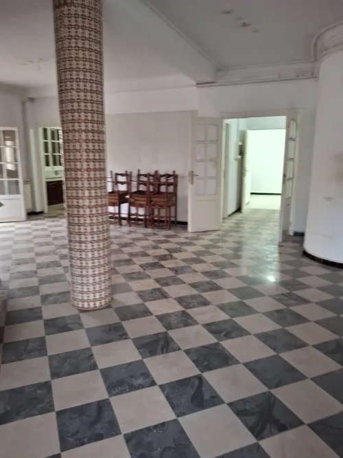 Location Appartement Niveau de villa F5 Alger Baba hassen
