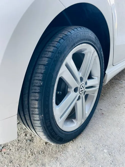 Volkswagen Polo 2013 R-line