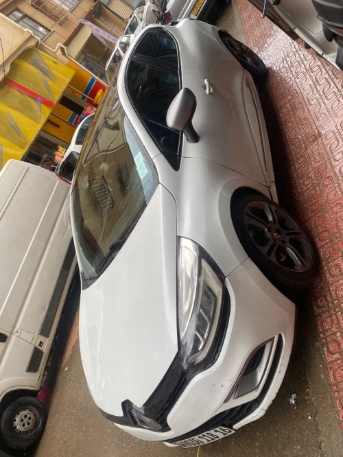Renault Clio 4 2018 GT Line +
