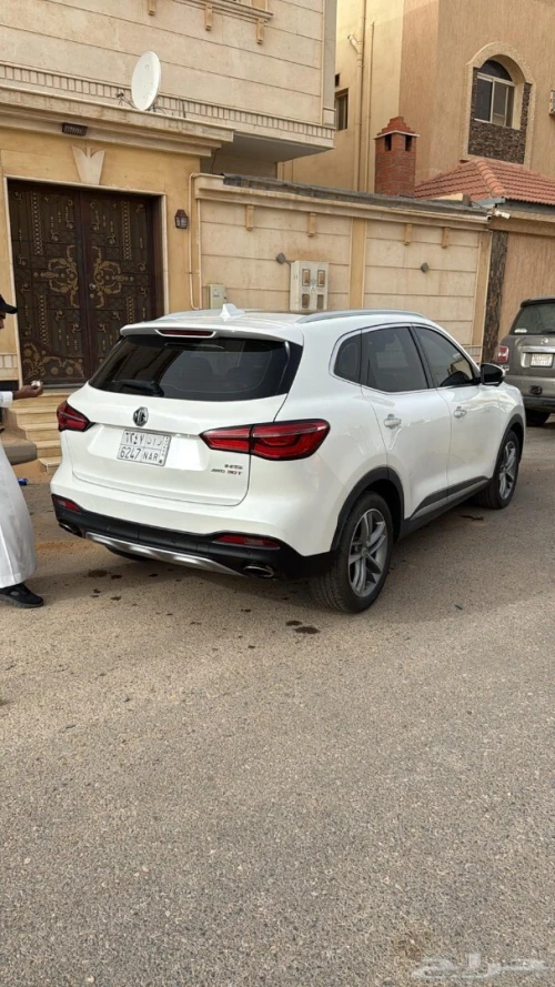 MG ZS 2023 HS