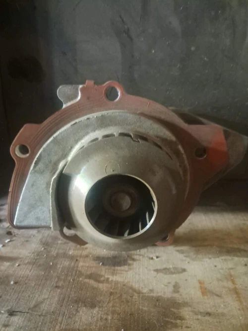 Pompe de eau evoc 2013 SD4