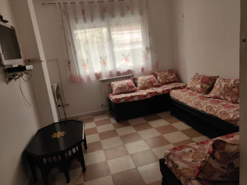 Location vacances Niveau De Villa F2 Alger Birkhadem