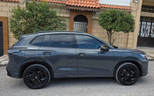 Volkswagen Tiguan 2025 Rline