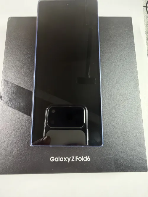 Samsung Z Fold 6