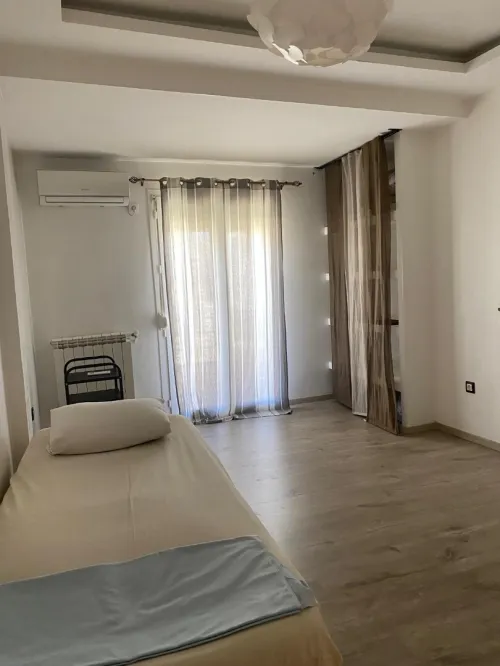 Location vacances Appartement F3 Alger Birkhadem