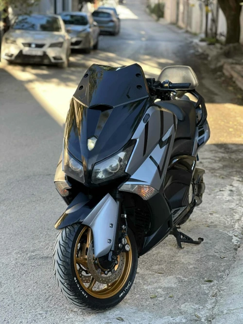 Yamaha Tmax 2015