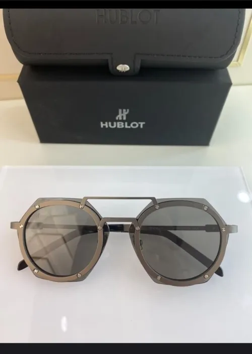Hublot original neuf jamais utilisé 