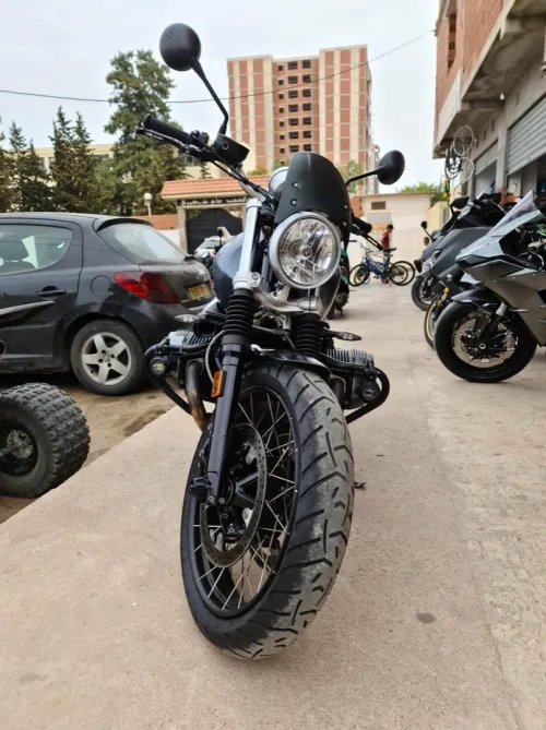 BMW r nine Scrambler 2020