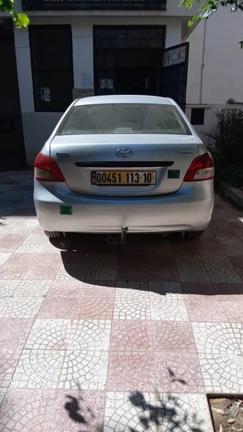 Toyota Yaris Sedan 2013 Select