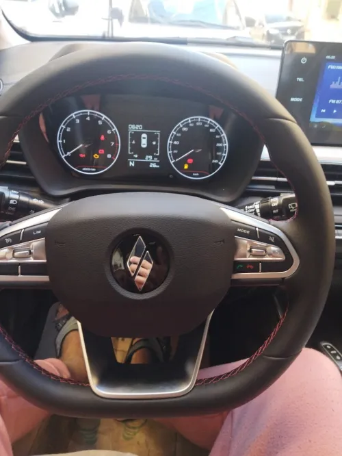 Livan X3 Pro  2025 Dach cam المجمولة فيها كاميرا