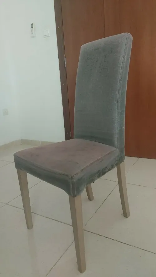 Table à manger avec bahut, miroir, tables et 6 chaises (les chaises en bois hêtre)
