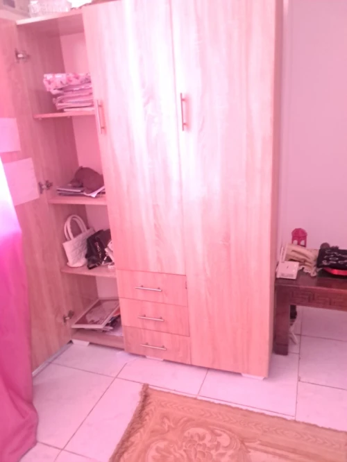 2 armoire neuve
