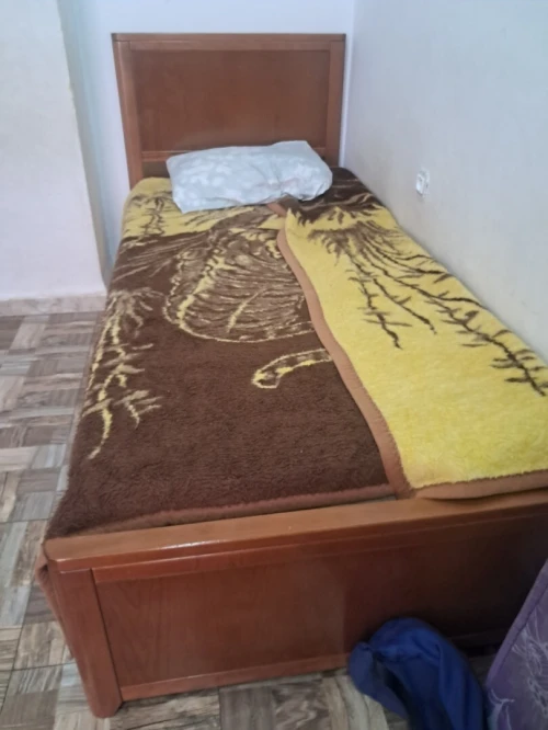 2 armoire neuve