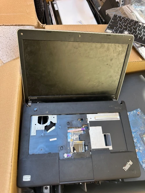 VENTE CARTE MÈRES LAPTOP LOTS & DÉTAIL
