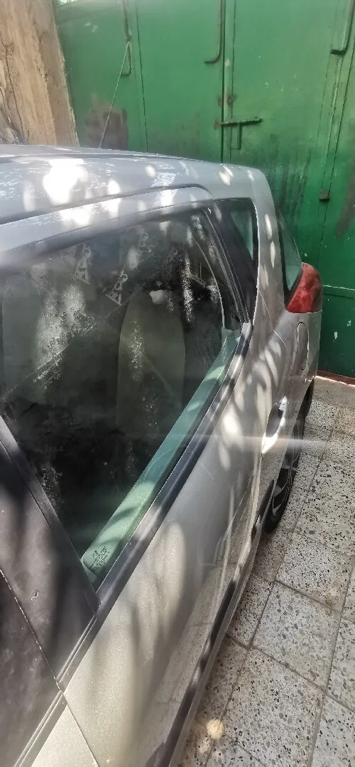 Peugeot 207 SW 2008 207 SW