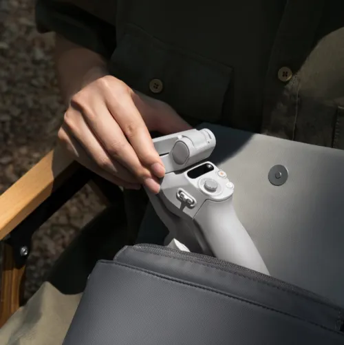 stabilisateur  DJI Osmo Mobile SE
