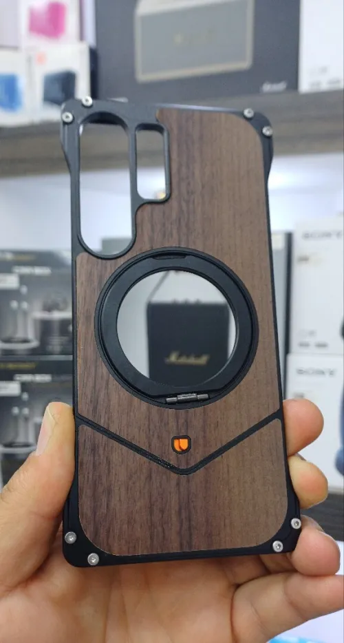 Coque Antichoc  S25Ultra métal et doc en bois avec support magsafe