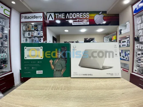 Coque MacBook Pro GREEN