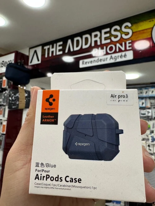 Étui Spigen Armor pour AirPods Pro 3