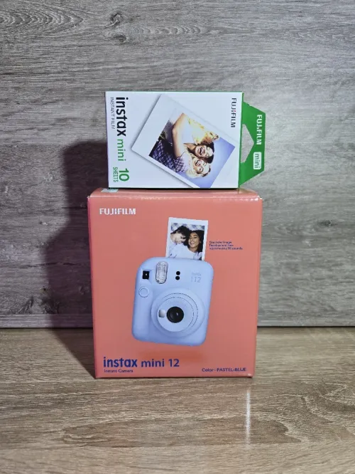 Fujifilm Instax Mini 12 Appareil Photo Instantané + cartouche 10 photos