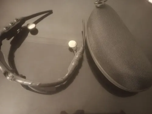 Lunettes de soleil connectées Sport Bluetooth avec Écouteurs intégrés + Étui