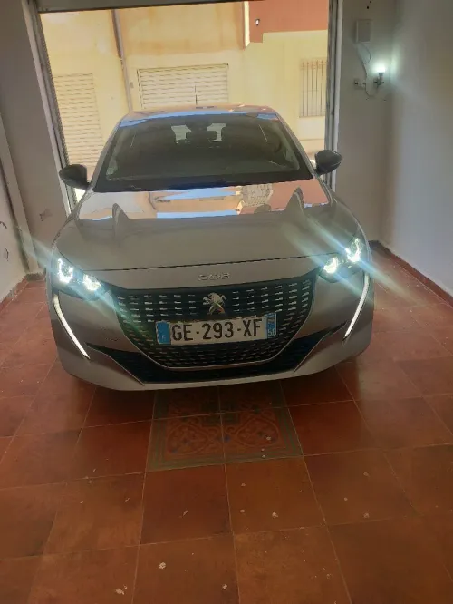 Peugeot 208 2022 Active Facelift