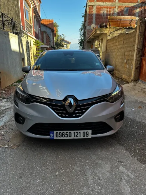 Renault clio 5 2021 intense