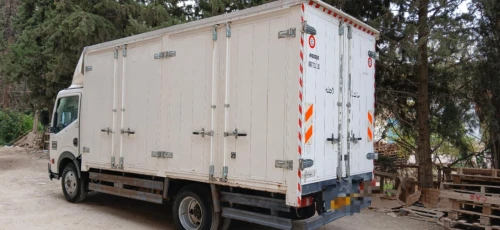 Nissan Cabstar nt 400 2014