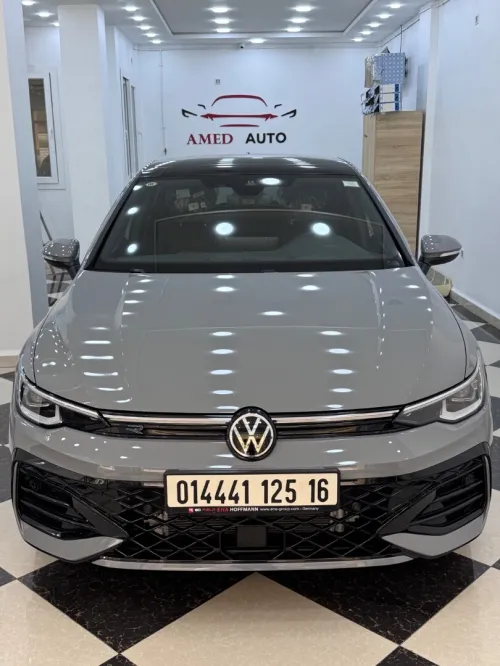 Volkswagen Golf 8 2025 Pro R-line