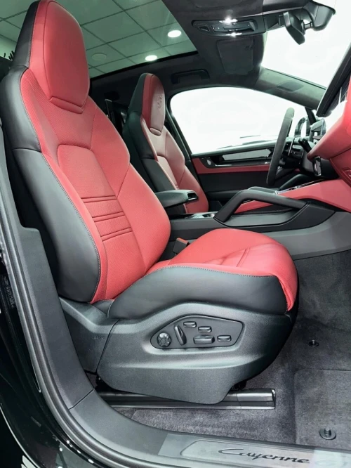 Porsche Cayanne GTS 2025 GTS v8