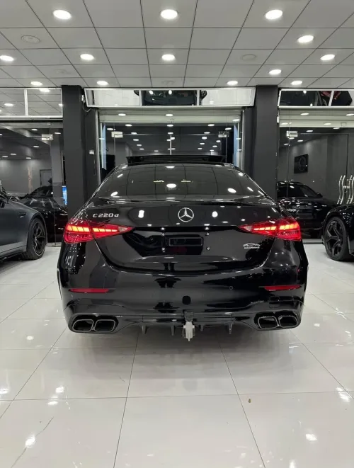 Mercedes C220 2025 C 220d