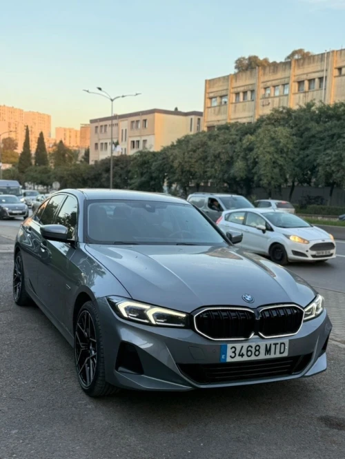 BMW Série 3 2023 320
