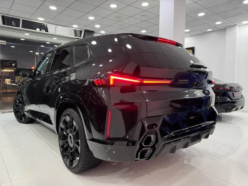 BMW XM 2024 XM