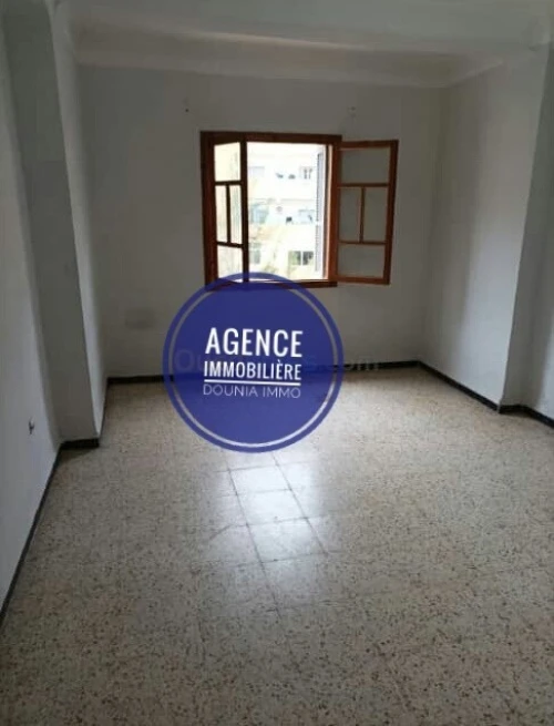 Vente Appartement F4 Skikda Ramdane djamel