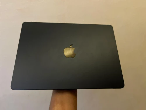 Macbook air m2 2022 8/512