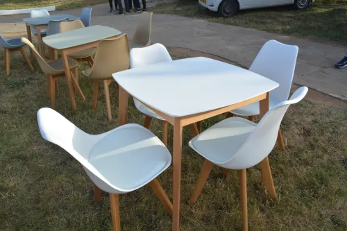 Table chaise كراسي و طاولات 