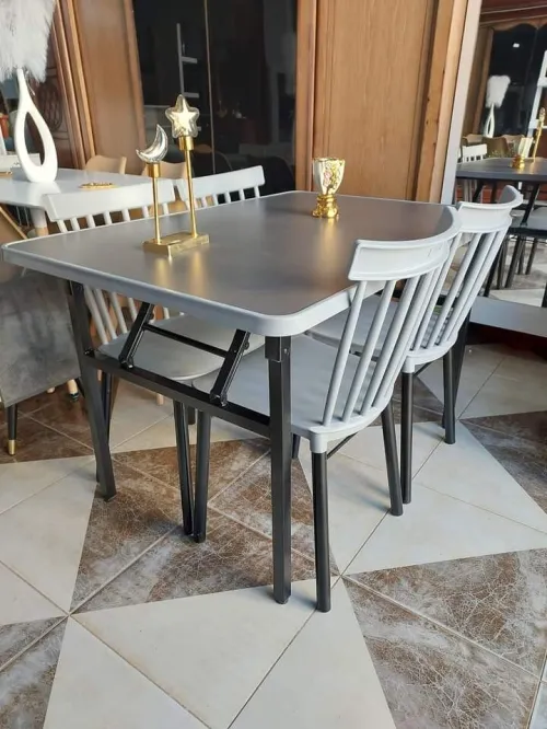 Tables et chaises plastique métal bois