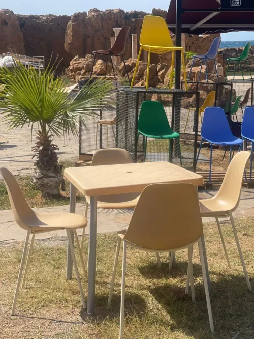 Table chaise كراسي و طاولات 