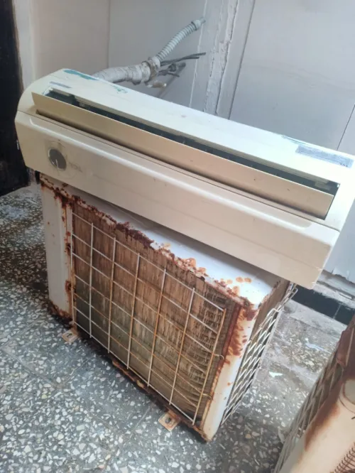 2 climatiseur TCL et carrera 12000btu
