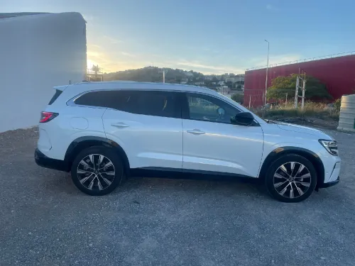 Renault Espace 2025 E-TECH