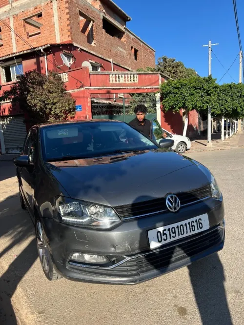Volkswagen Polo 2016 R-line